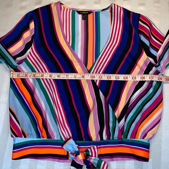 EXPRESS Colorful Cropped Striped V-Neck Faux Wrap Tie Front Blouse Sz XS - Picture 5 of 15